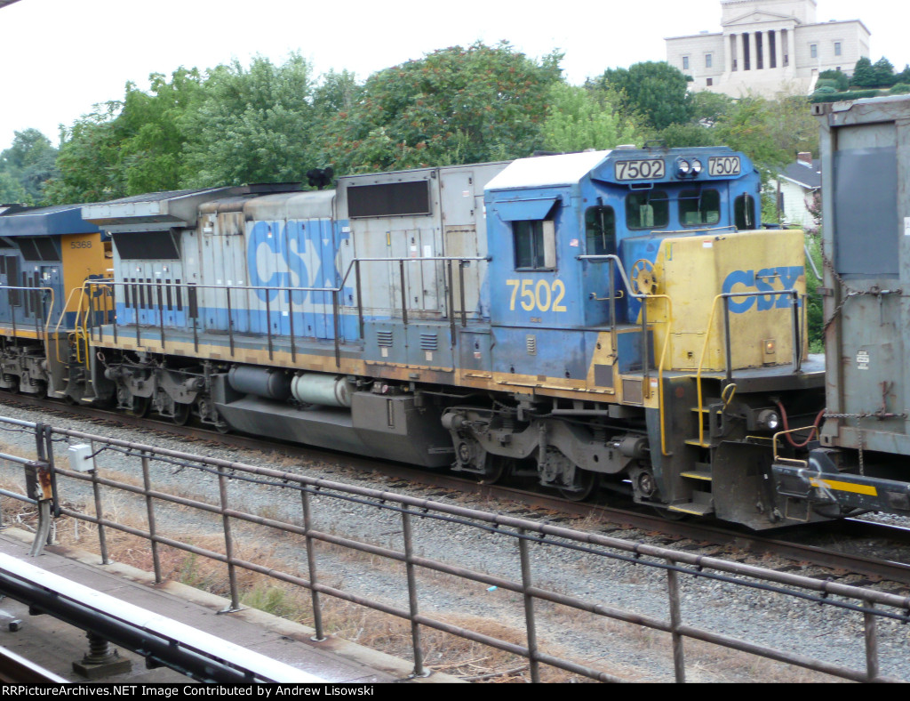 CSX DASH8-40C 7502